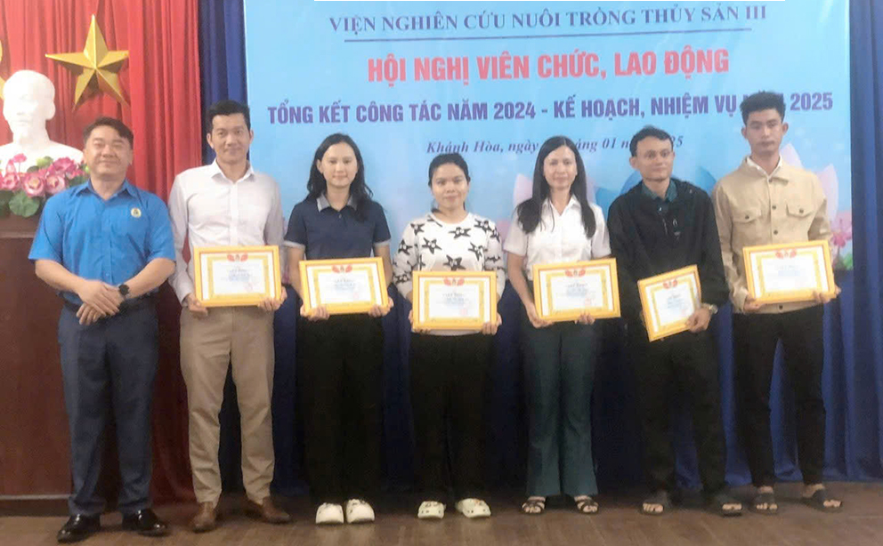 Hội nghị viên chức, lao động, tổng kết công tác năm 2024 – Kế hoạch, nhiệm vụ năm 2025 của Viện Nghiên cứu Nuôi trồng thủy sản III